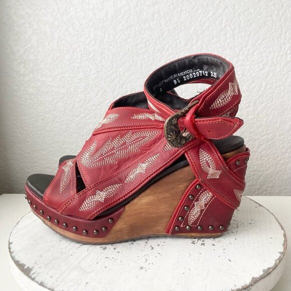 Lane Boots LEXINGTON Womens Red Wedges 9.5 Western Sandals Cowgirl Wooden Heels - Picture 4 of 11